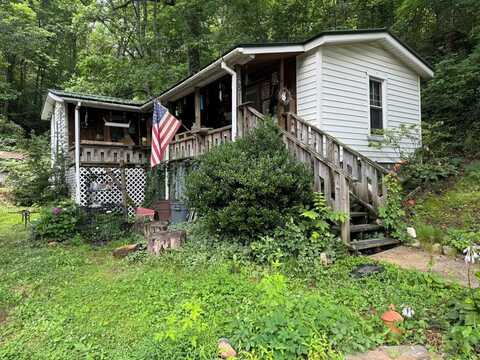 292 Fowler Street, East Ellijay, GA 30540