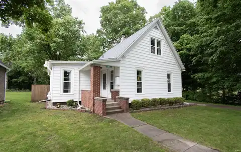 523 Ogle Street, Kendallville, IN 46755