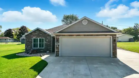 0225 N 020 W, Lagrange, IN 46761