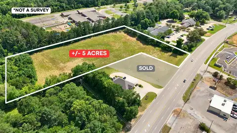 W Main St., Tupelo, MS 38801