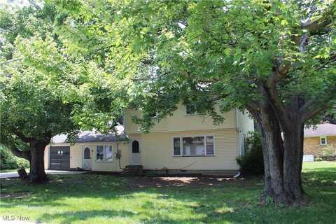 2842 Fairview Drive, Ashtabula, OH 44004