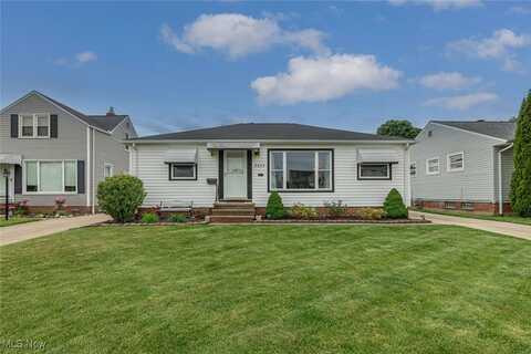 3335 Klusner Avenue, Parma, OH 44134
