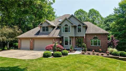 1296 Russell Drive, Bolivar, OH 44612