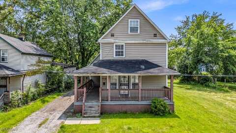 7718 Dorver Avenue, Cleveland, OH 44105