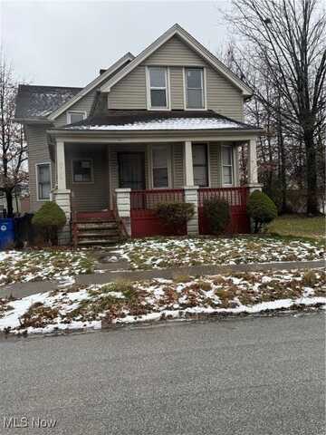 6712 Fullerton Avenue, Cleveland, OH 44105