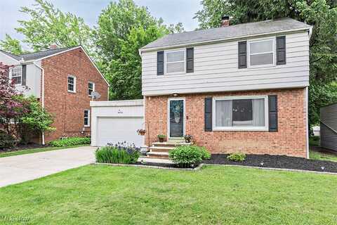 4892 Oakland Drive, Lyndhurst, OH 44124