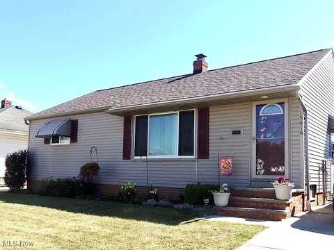 15616 Greendale Road, Maple Heights, OH 44137