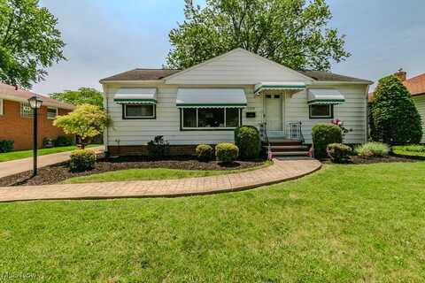 11819 Glamer Drive, Parma, OH 44130