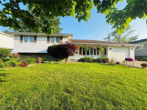 1825 E Skyline Drive, Lorain, OH 44053