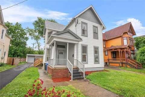2903 Scranton Road, Cleveland, OH 44113