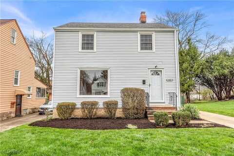 19407 Gardenview Drive, Maple Heights, OH 44137