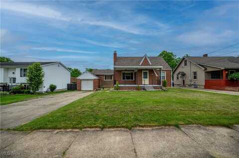 227 S Main Street, Austintown, OH 44515