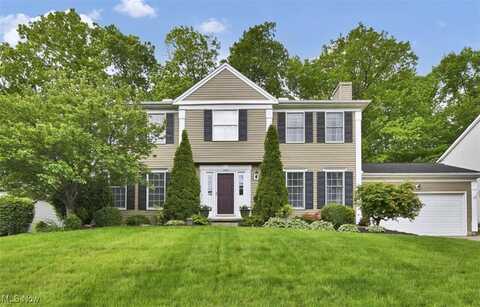 13483 Tradewinds Drive, Strongsville, OH 44136