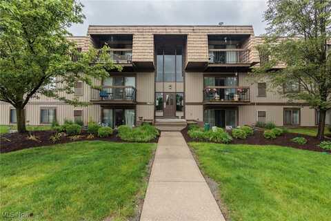 9620 Cove Drive, North Royalton, OH 44133