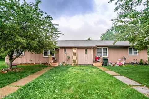 7230 Huck Circle NW, North Canton, OH 44720