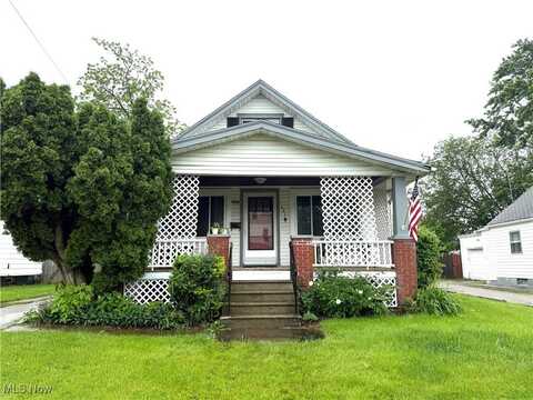 931 W 18th Street, Lorain, OH 44052
