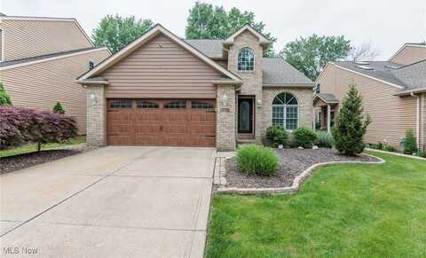 14746 Windsor Castle Lane, Strongsville, OH 44136