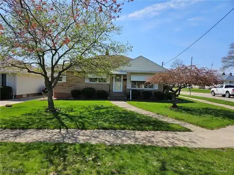 9127 Biddulph Road, Brooklyn, OH 44144