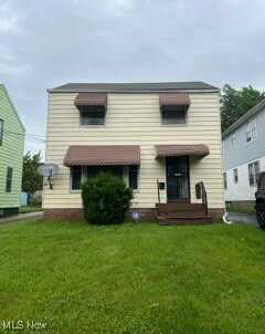 1707 Catalpa Road, Cleveland, OH 44112