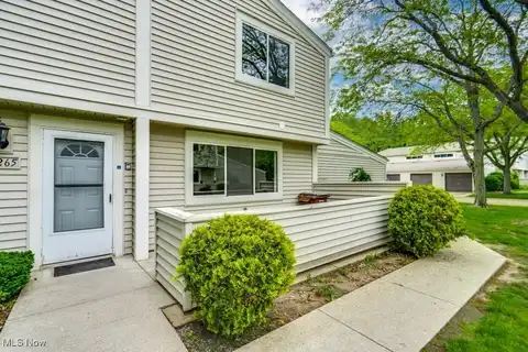 3265 Bay Landing Drive, Westlake, OH 44145