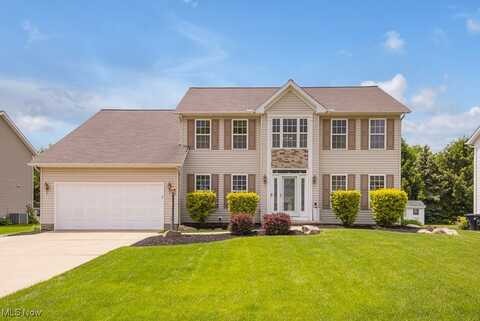 884 Beacon Street, Brunswick, OH 44212