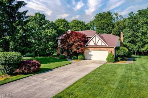 5011 Buttonbush Lane, North Royalton, OH 44133