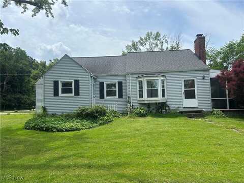 4954 Glenwood Avenue, Willoughby, OH 44094
