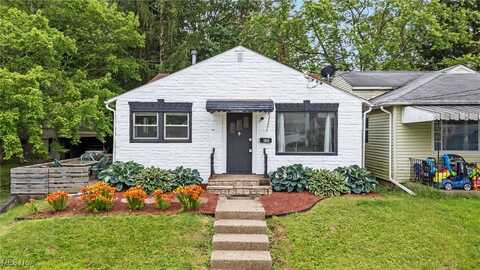 680 Mcgrath Street, Alliance, OH 44601