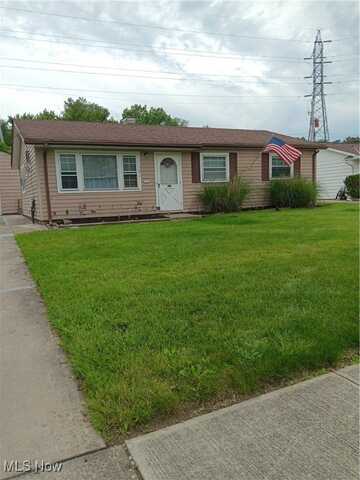 521 Holly Drive, Berea, OH 44017