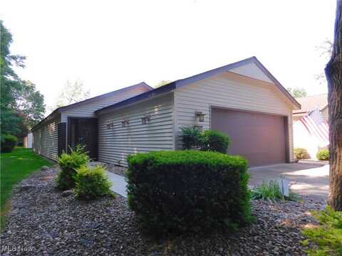 32885 Mills Road, North Ridgeville, OH 44039