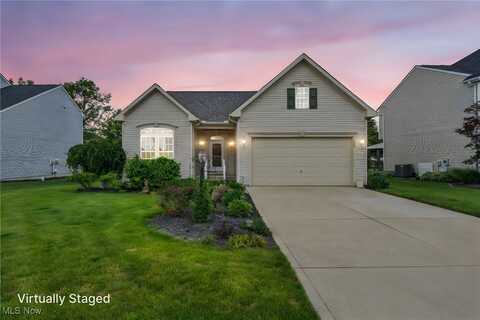 143 Stone Ridge Way, Berea, OH 44017