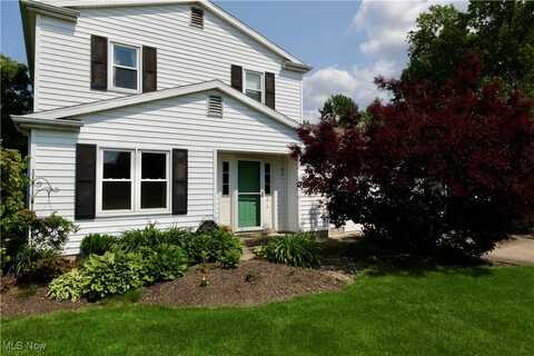 781 Harris Road, Sheffield Lake, OH 44054