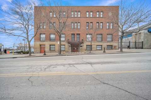 1133 W 9th Street, Cleveland, OH 44113