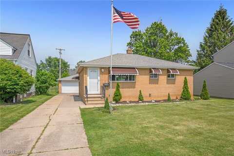 233 E 305th Street, Willowick, OH 44095