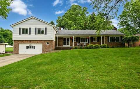 2015 Burlington Road, Akron, OH 44313