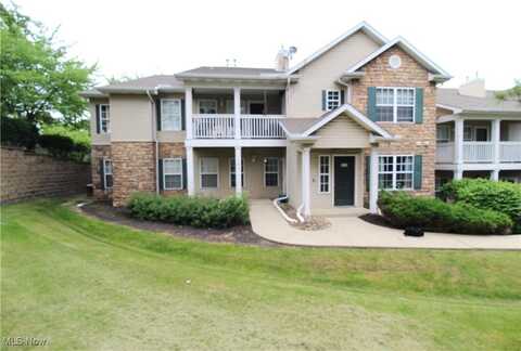 14800 Lenox Drive unit: 200, Strongsville, OH 44136
