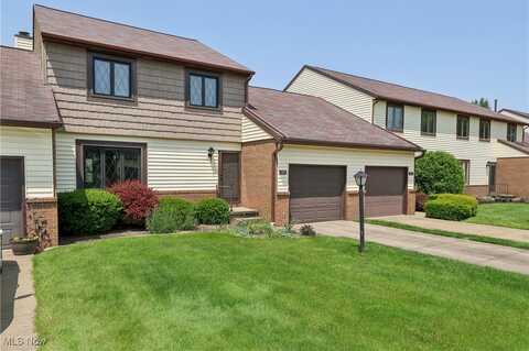 47 Tudor Lane, Kent, OH 44240