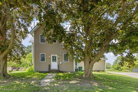 5869 Beechwood Avenue, Alliance, OH 44601