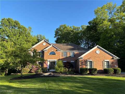 4579 Windstream Lane, Brecksville, OH 44141