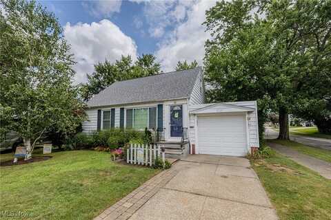 1639 Longwood Drive, Mayfield Heights, OH 44124