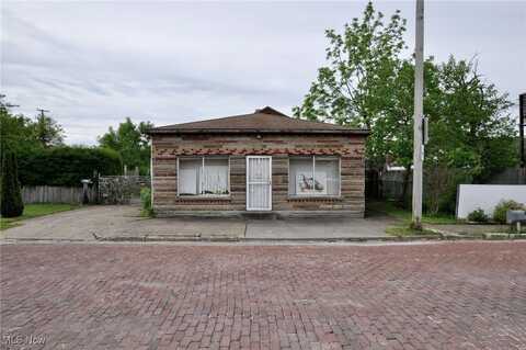 12909 Firsby Avenue, Cleveland, OH 44135