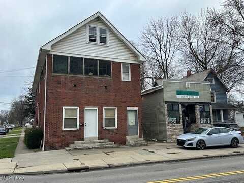 1115 East Avenue, Elyria, OH 44035