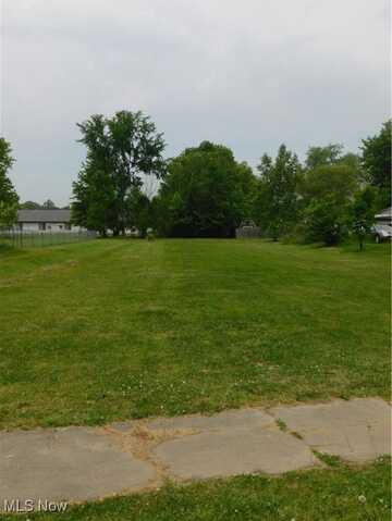 Sherman Street, Geneva, OH 44041