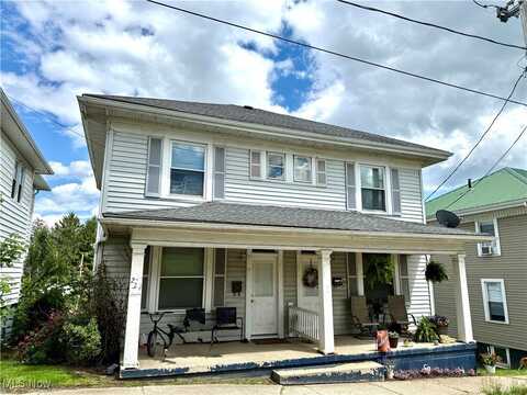 221-223 S Gardner Street, Barnesville, OH 43713