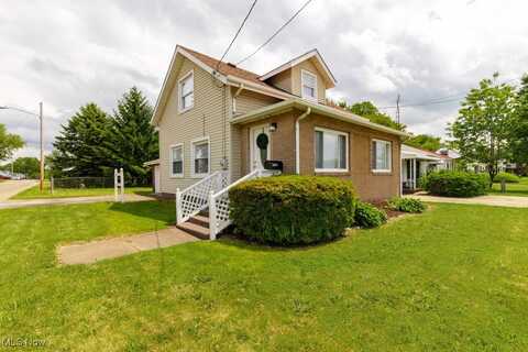 2830 Harmont Avenue NE, Canton, OH 44705