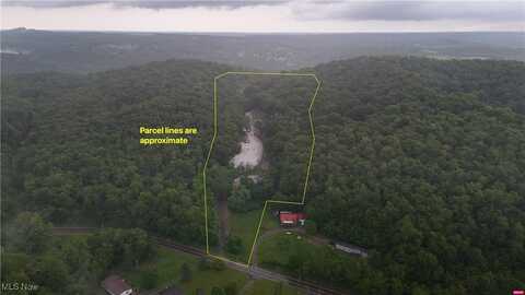 44318 10th Street Extension, Wellsville, OH 43968