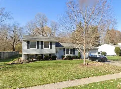 1626 Sunnyacres Road, Copley, OH 44321