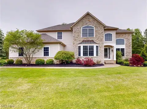 8836 Shetland Court, Kirtland, OH 44094
