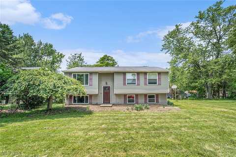 1474 Deermont Avenue, Madison, OH 44057