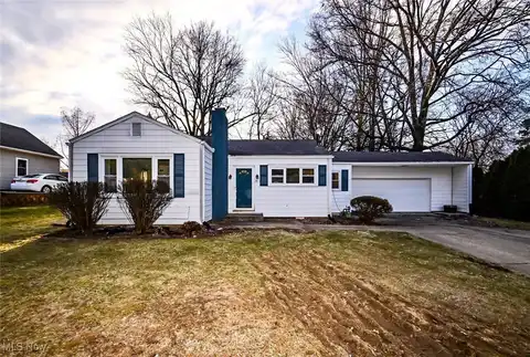 3811 Amherst Avenue NW, Massillon, OH 44646